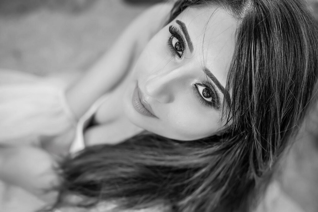 woman, beauty, portrait, female, girl, glamour, monochrome, face